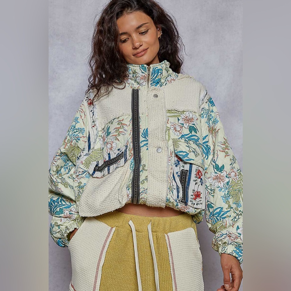 POL Floral Patterned Ballon Sleeved Jacket